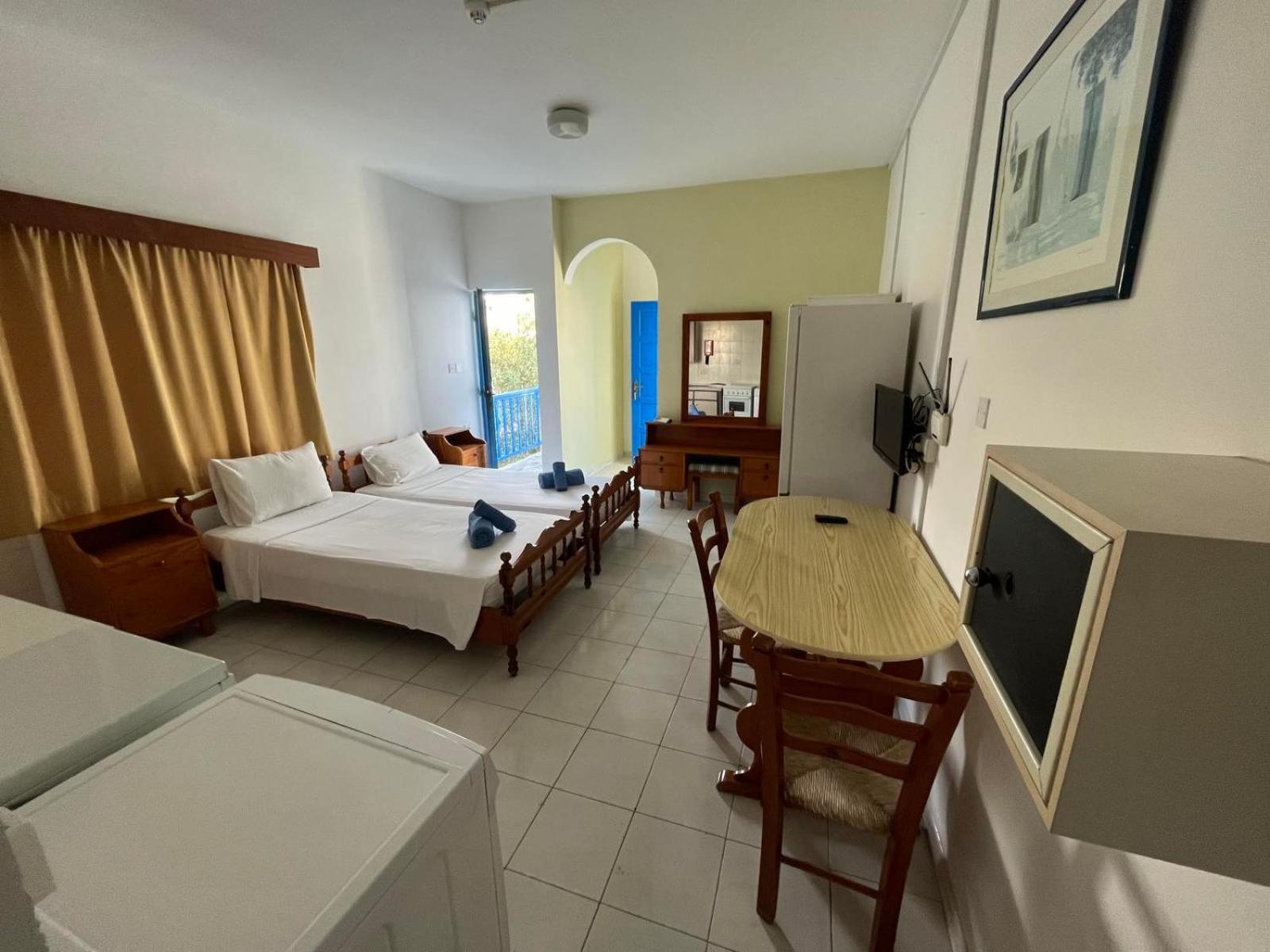 Tasmaria Aparthotel Paphos Luaran gambar